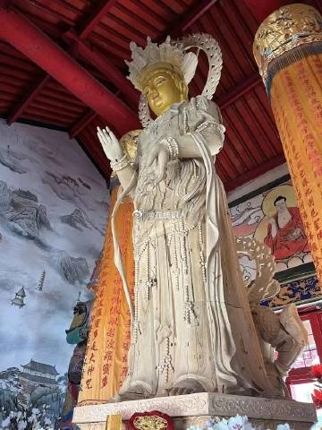 一个人学习好、事业强、婚姻美、家业兴，这都是好福气带来的，拥有好福气就会吸引美好