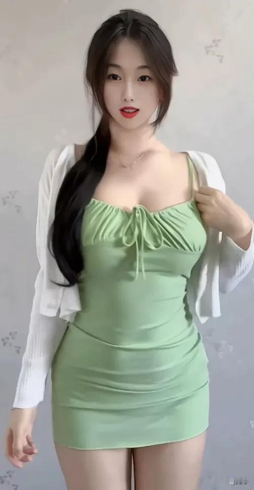 #这样身材打几分？# #性感 美女#