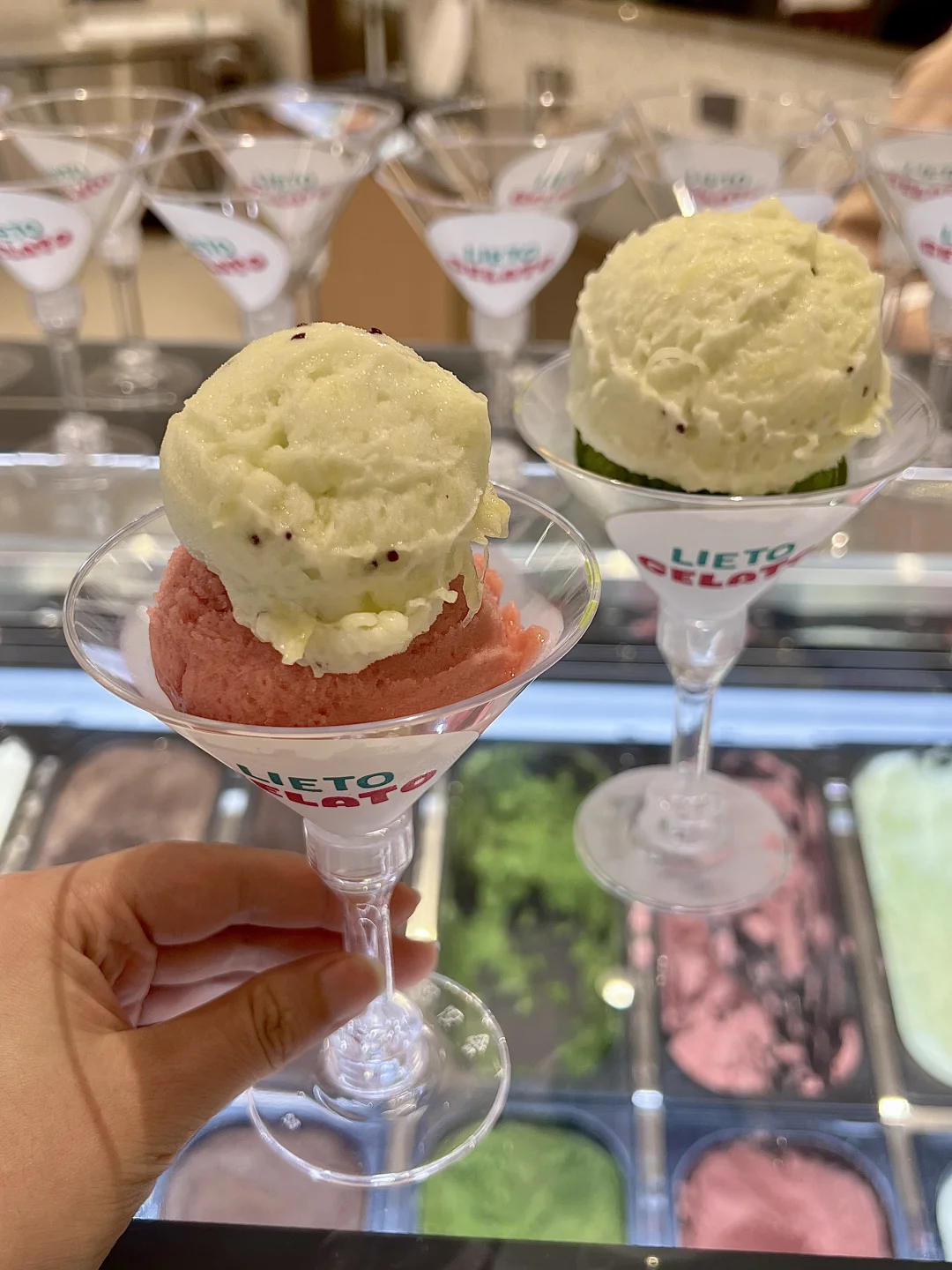 卧卧卧…高脚杯冰淇淋！苏州还是太超前了！！