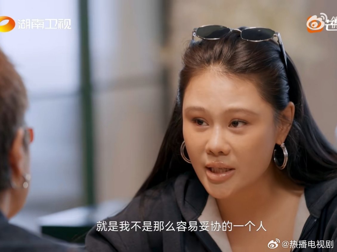袁娅维[超话]袁娅维手写飞来贵人预言一生袁娅维年轻人不想做谁的第二，放弃了很好的