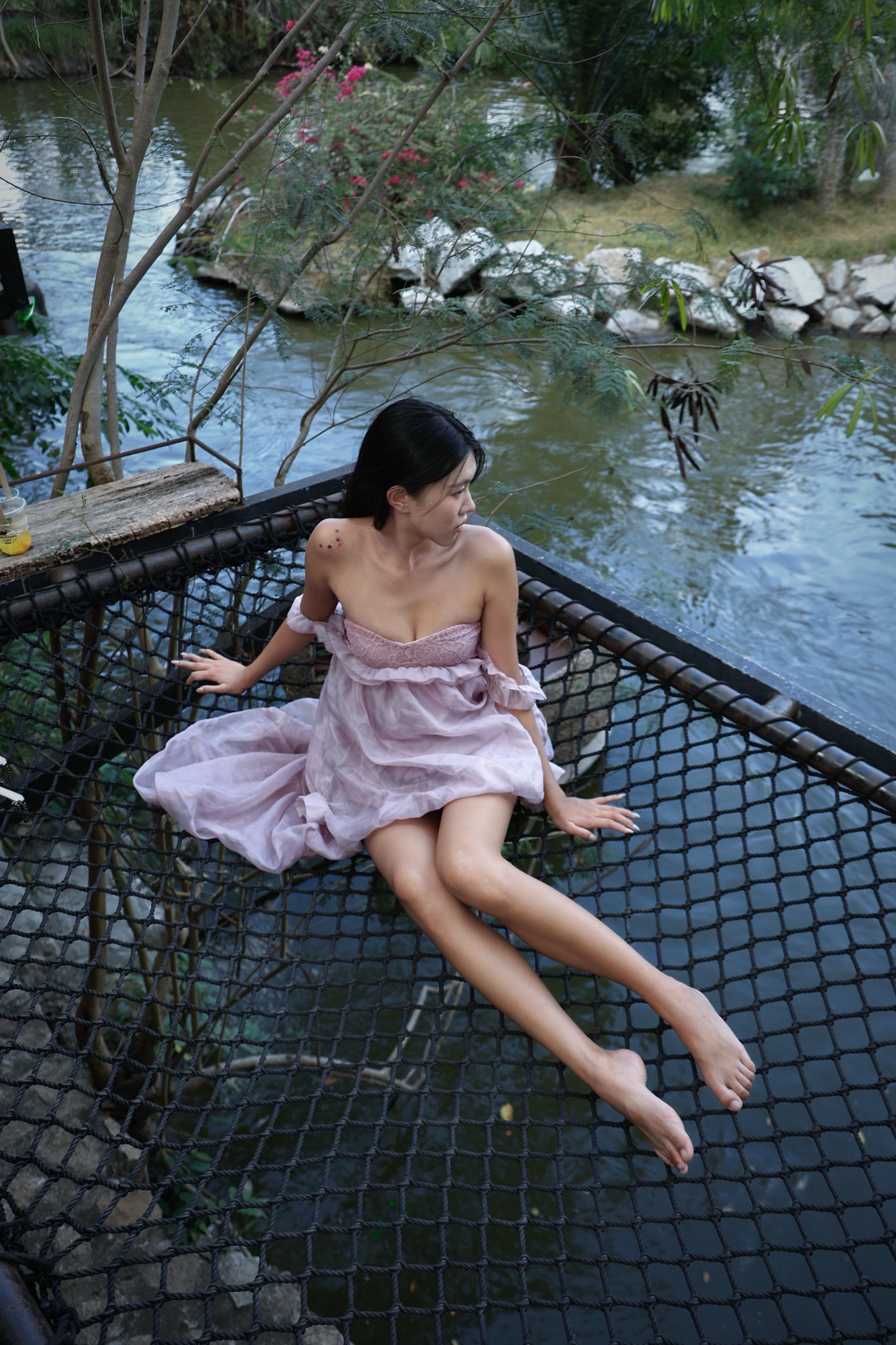 你很像我 但逊色很多。