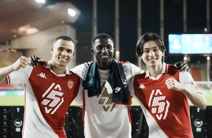 10月23日凌晨，欧冠联赛摩纳哥坐镇主场5-1战胜贝尔格莱德红星，本场比赛日本国