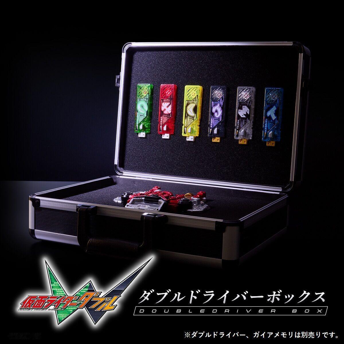 【万代玩具】假面骑士W DOUBLE驱动器收纳箱《#假面骑士W# 》第一集中收纳