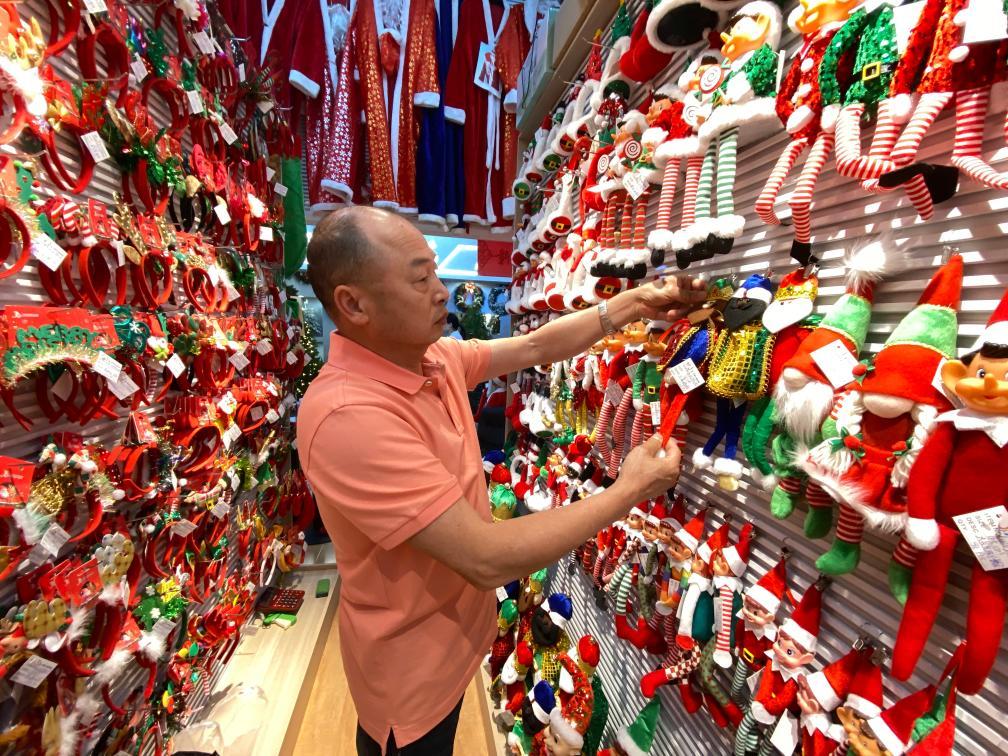 美国圣诞季采购潮正将压力传导至东南亚。美国加征的关税正冲击着从越南、马来西亚到印