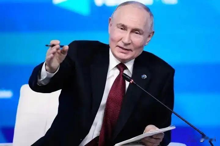 俄罗斯再传消息！

一份通缉名单，为什么会把战场上的无人机行动和司法追责联系起来