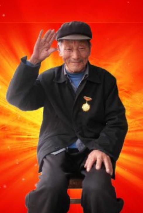 魏振户，山东省沂南县辛集镇息讼庄村人，1931年1月10日出生，在1945年加入