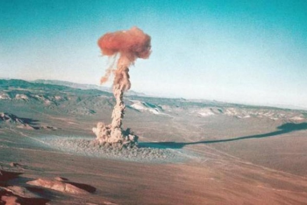 幂谈天下烽火问鼎计划 美国正准备转向一场前所未有的军备竞赛并恢复核试验。美国正式