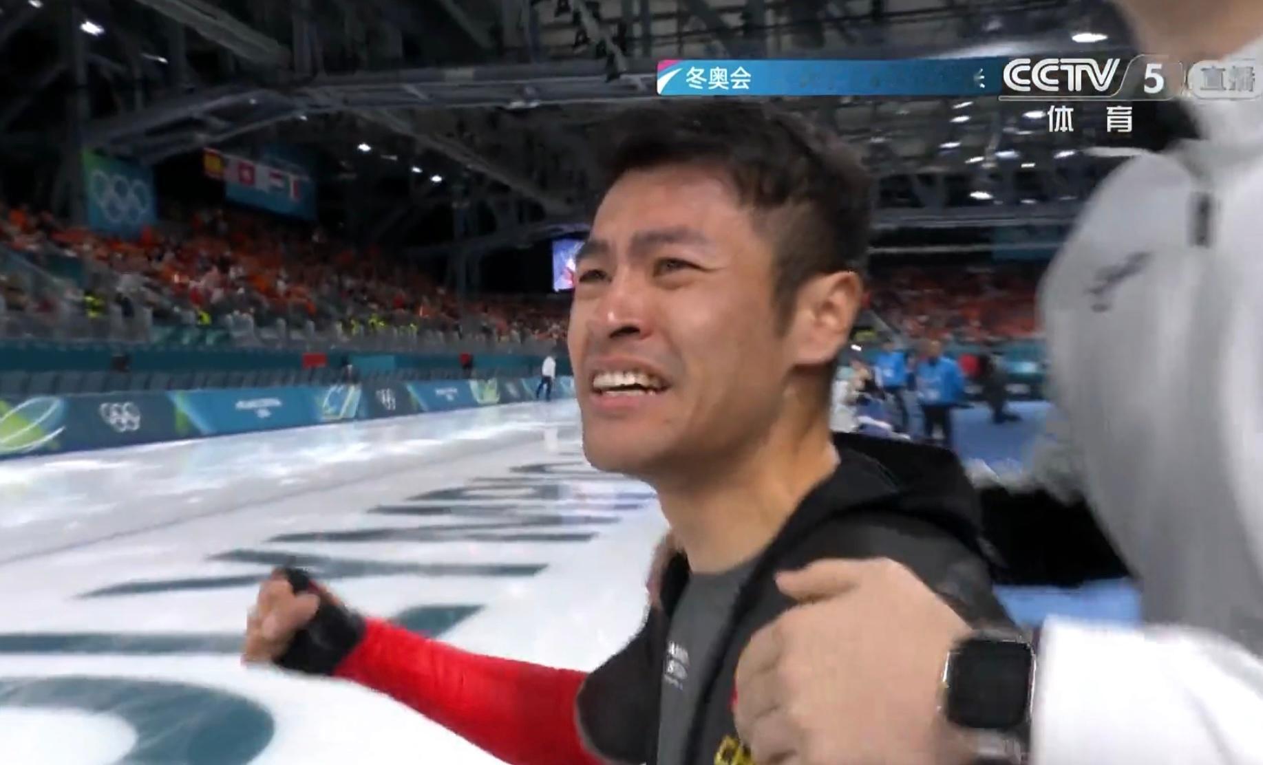 紧张的等待后，荷兰选手重赛没能挤进前三，宁忠岩收获速度滑冰男子1000米铜牌🥉