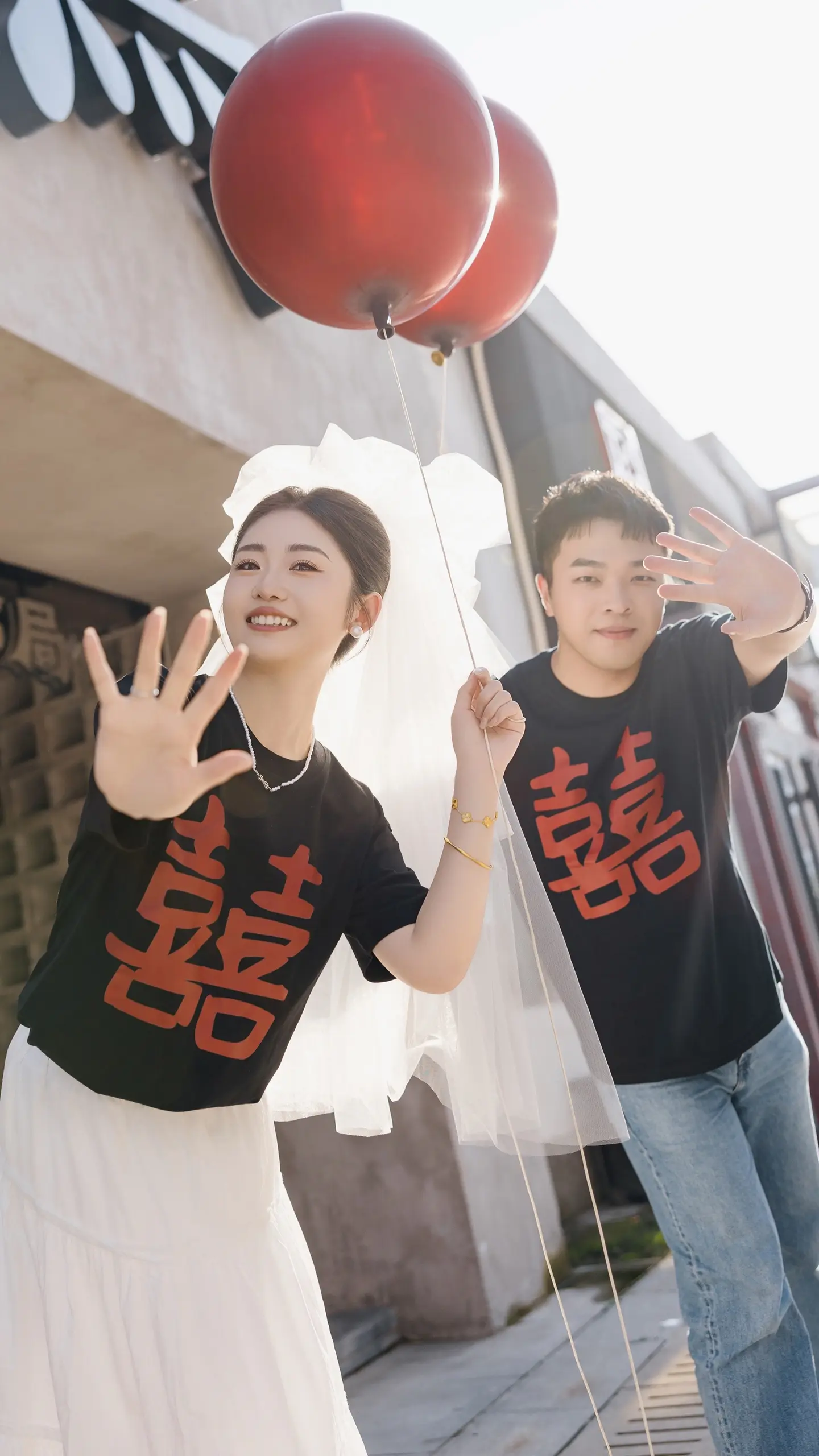 来感受下全屏自由感！领证拍照就是走走拍拍  也太快乐啦！