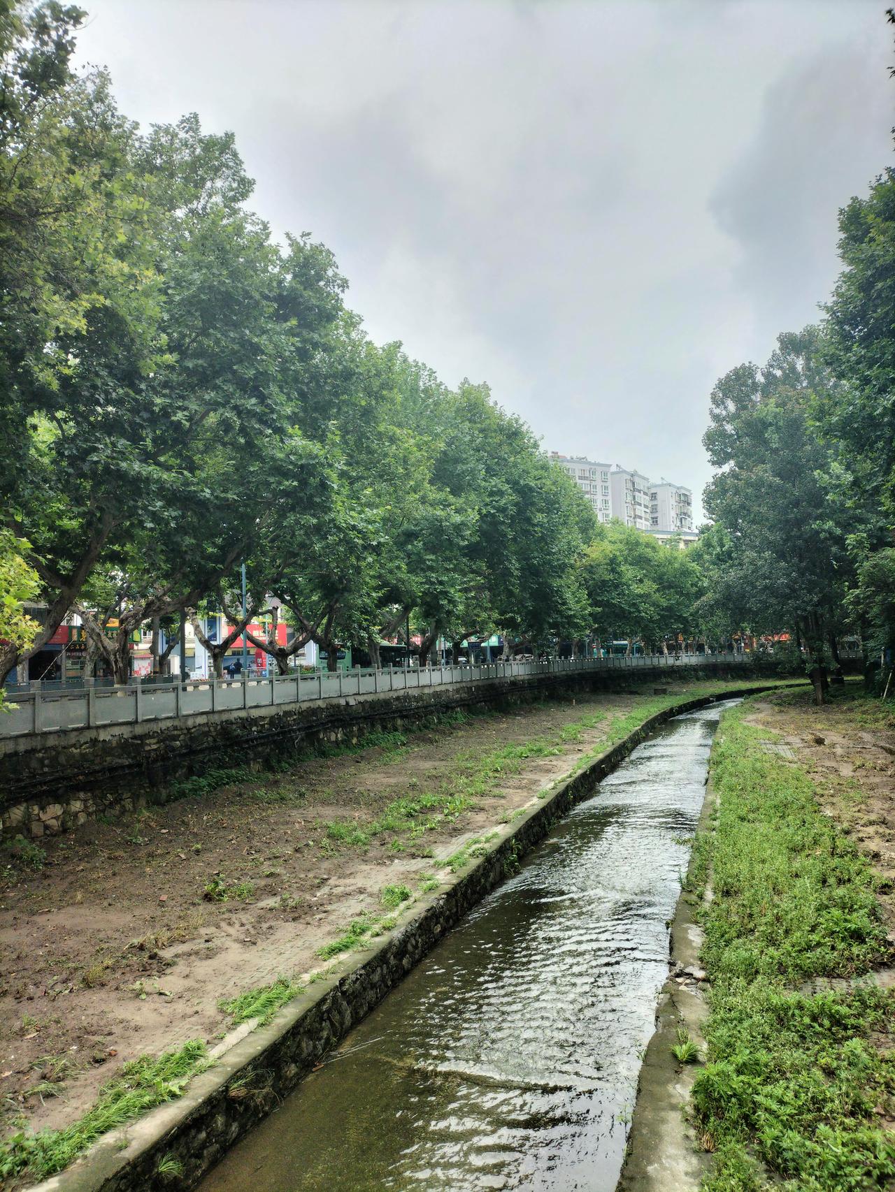 失业两周了，14天了，有一点焦虑了，，  ，，，