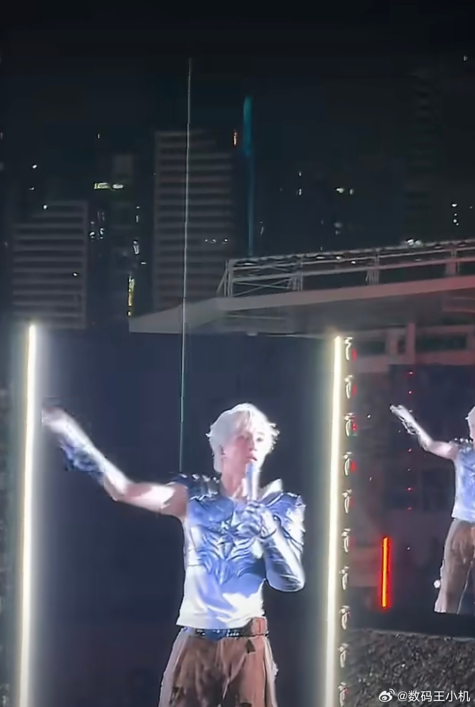 薛之谦因下雨演唱会免费老薛是真厚道，下雨导致现场效果不好，演唱会直接免单，这就是