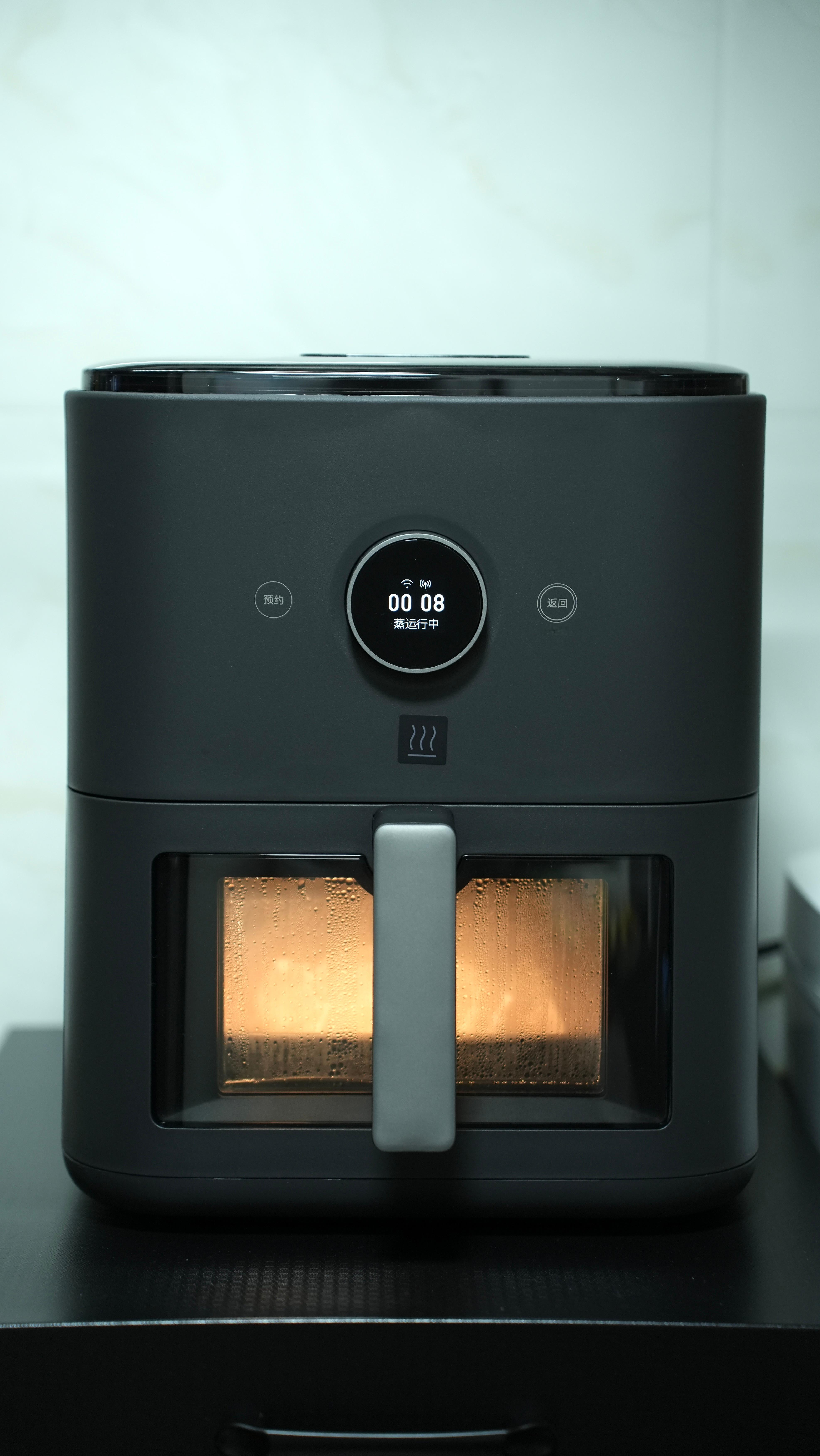 米家的新品空气炸锅Pro蒸烤版，能蒸能烤，太省事了，现在蒸个东西方便了，直接放进