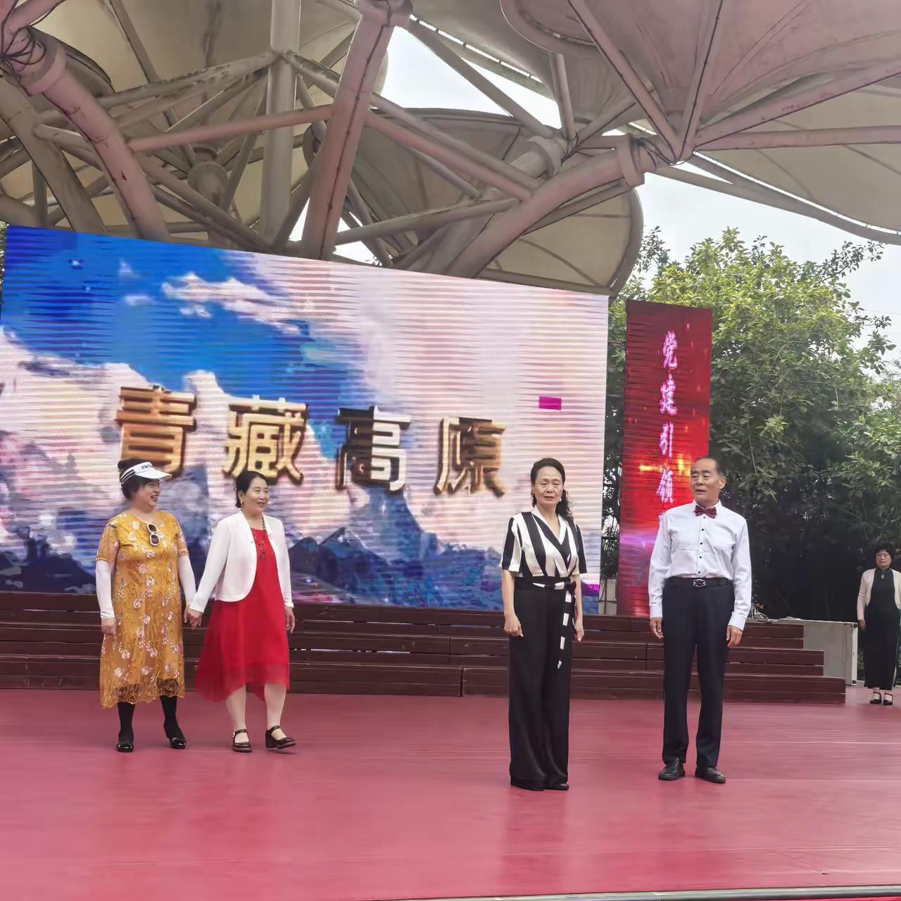 澄迈业主注意！碧海金珠要搞大事！五一汇演来了，全小区都沸腾了！

家人们！就在咱