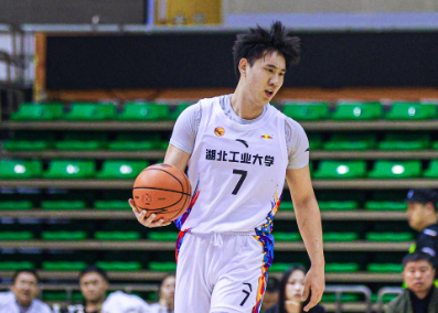 CUBAL西南赛区：张子涵36分，湖北工业大学战胜成都体育学院