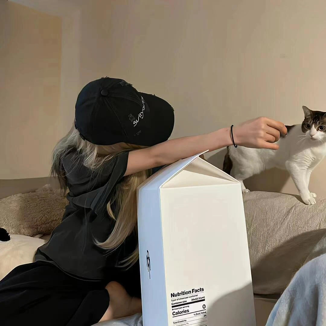 “一个男人对你不放手，不是因为他有多爱你，而是你的身上还有他想要的东西。” ​​
