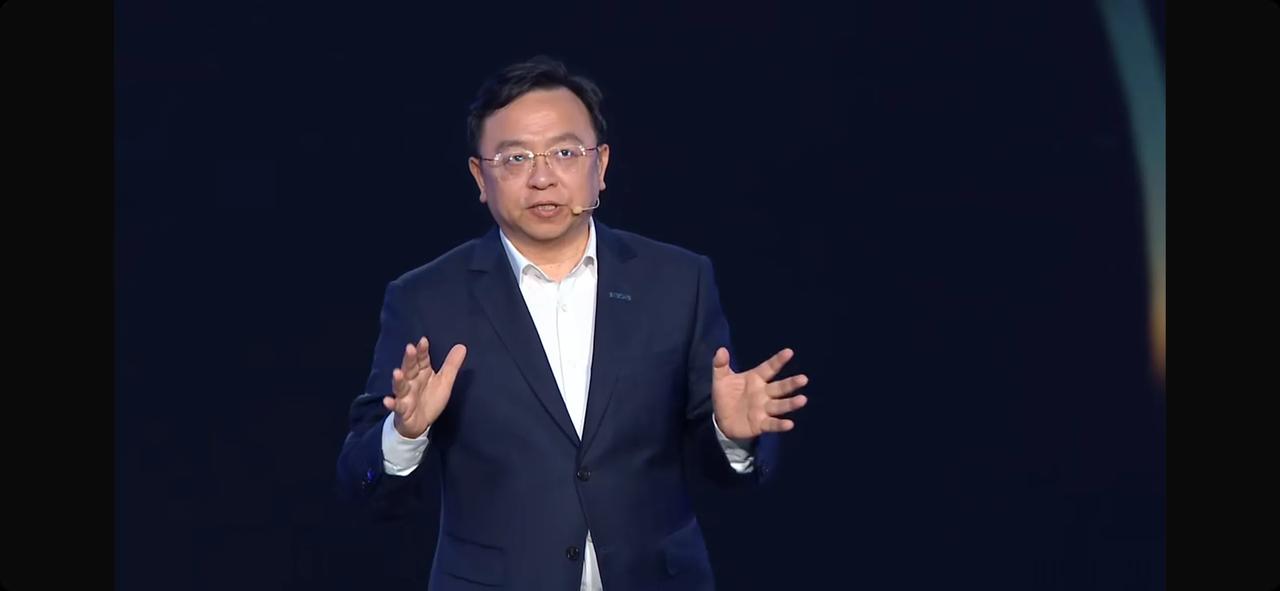 王传福当年造车时买了50辆二手豪车拆解了反复去看、去模仿它们的核心的东西，成立了