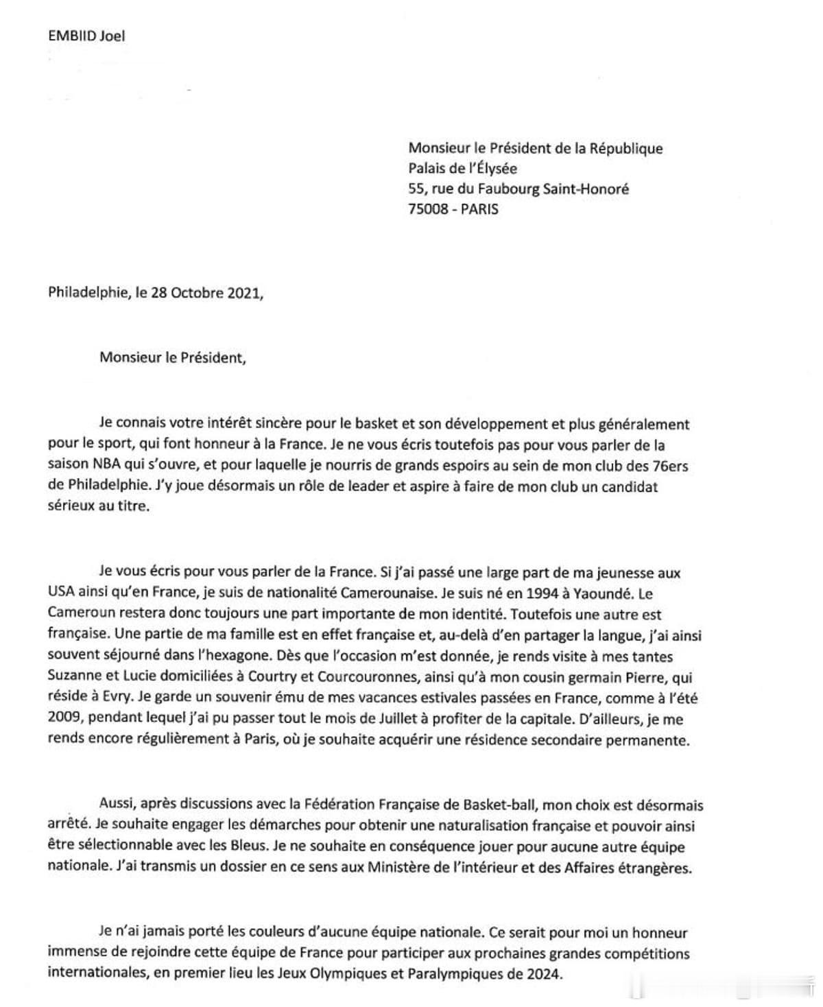 [允悲][允悲]欧媒Eurohoops曝光了恩比德在2021年给法国总统马克龙的