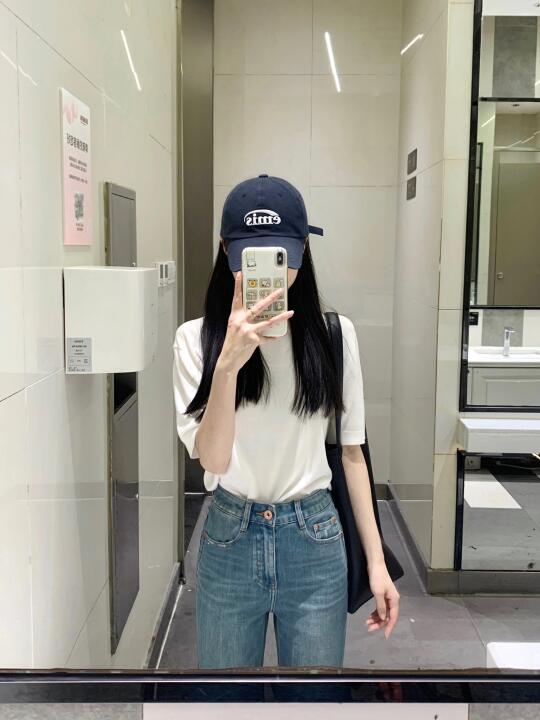 白t➕牛仔裤的日常 简单就很舒服