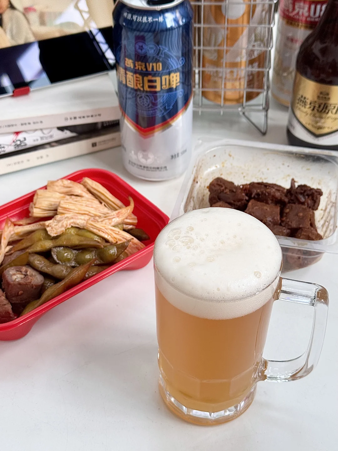 下班宅家放松，啤酒🍺配卤味绝了
