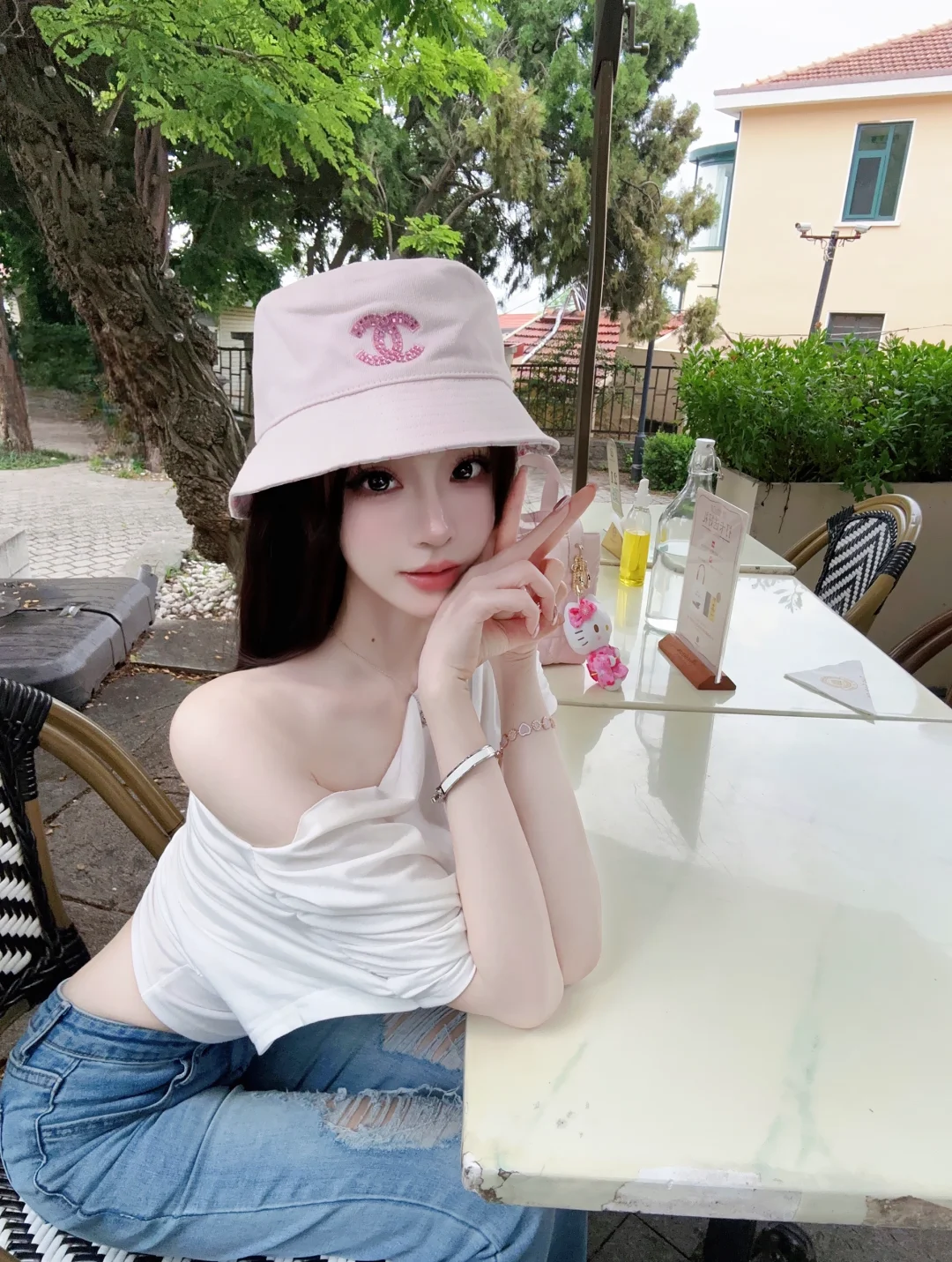 他说你任何为人称道的美丽，不及他第一次遇