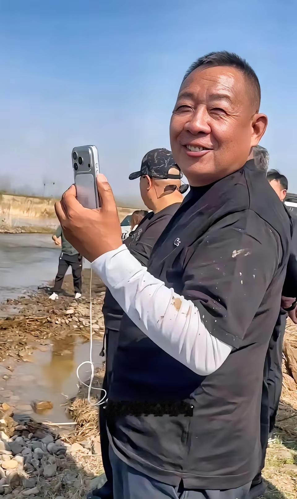 王海打假没有错，能促使一个优秀的品牌更加优秀。但不应该只盯着胖东来打，胖东来已经