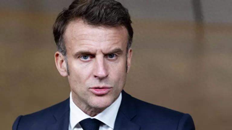 马克龙梅尔茨收禁令！英方警告：别在普京特朗普会前添乱！为何？  
 
国际外交舞