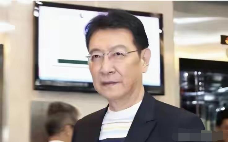 你敢信？
台湾名嘴赵少康骂大陆这么狠，其实跟他爹40多年前的一段经历有关。
 