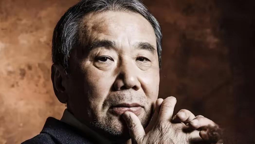 日本作家村上春树曾说：“我父亲是侵华日军，我从不吃中国菜，因为我不配，我也不生小