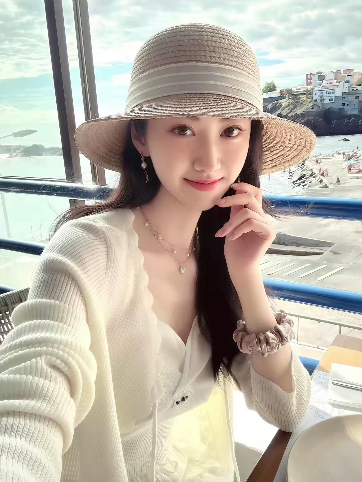 不得不服，景甜的路人缘确实好1
景甜和孙宇晨感情和金钱纠纷曝光后，按惯例，娱乐圈