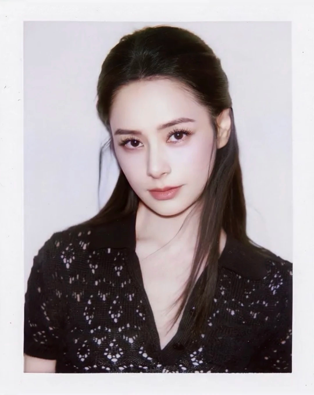 蔡卓妍结婚 好突然！1月承认恋情4月底就官宣结婚了！阿Sa要幸福！！阿娇也是！ 