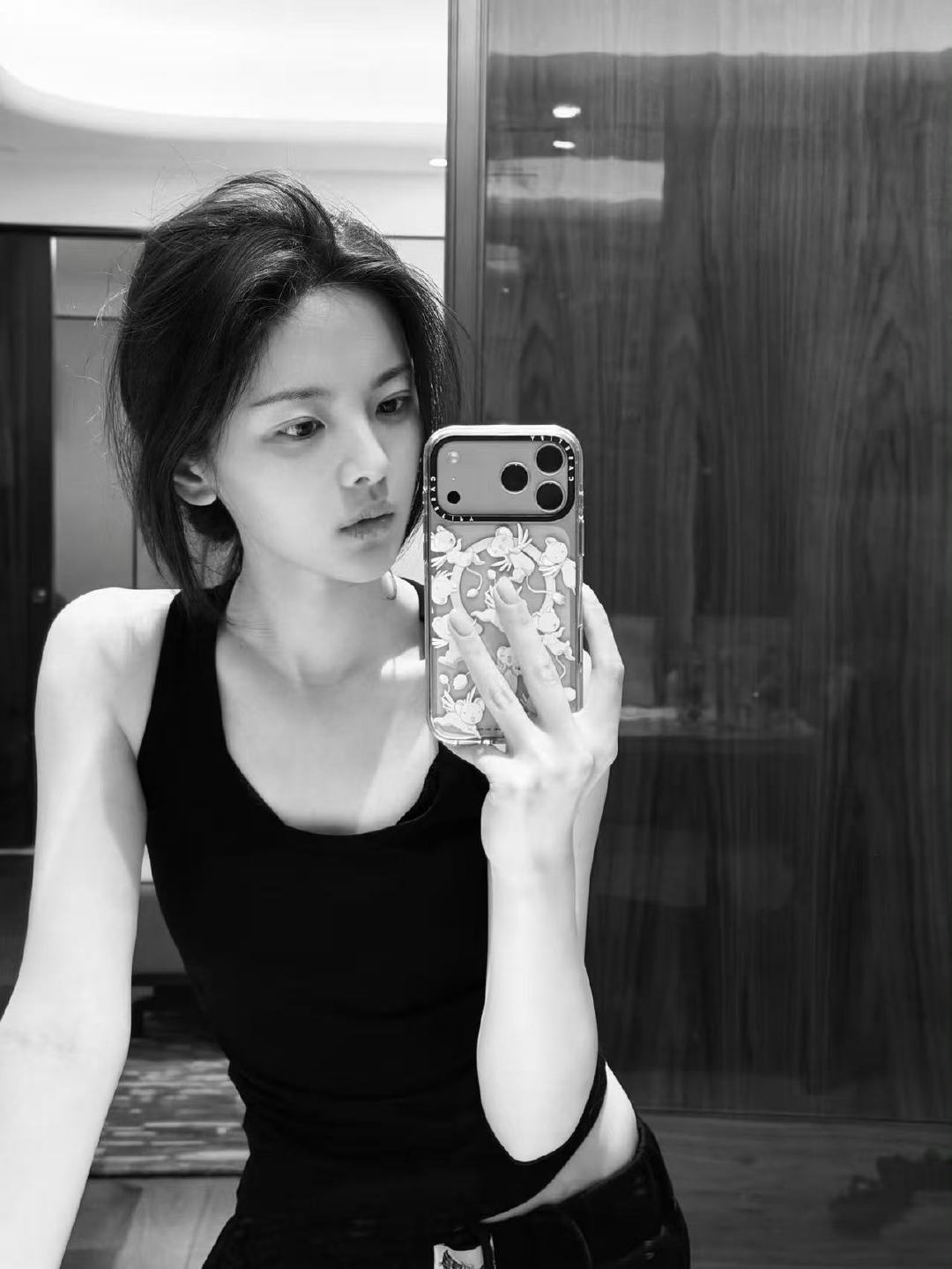 杨超越清冷少年感杨超越郑雨少年感跟get不到杨超越少年感的人没有话说 