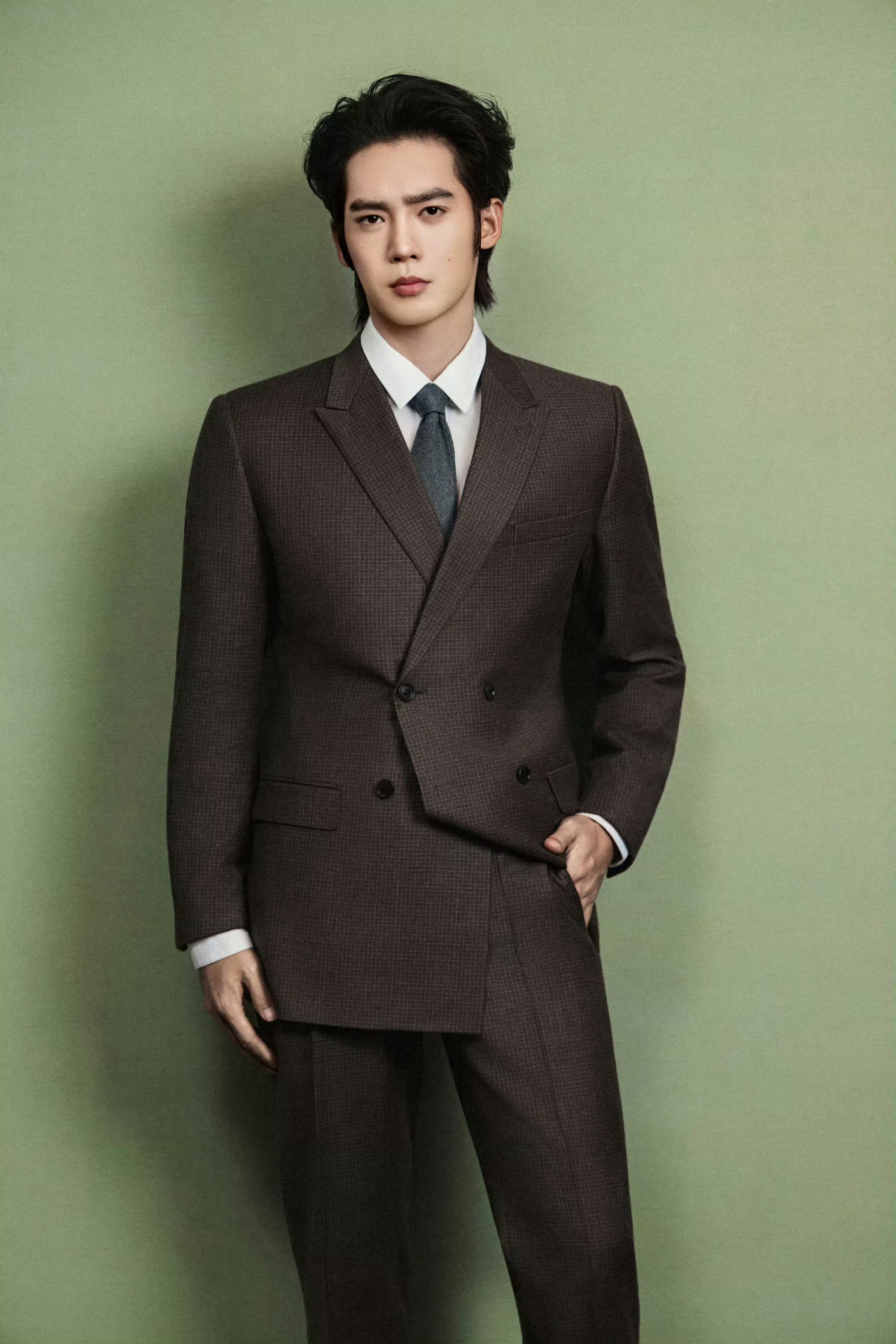 于适 × Dior 圣诞点灯仪式活动造型大片 📸 风格大赏 时尚灵感解读