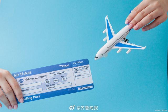 【#春节机票预订火热# 大年初二为出行小高峰】2025年春运已拉开帷幕，面对春运