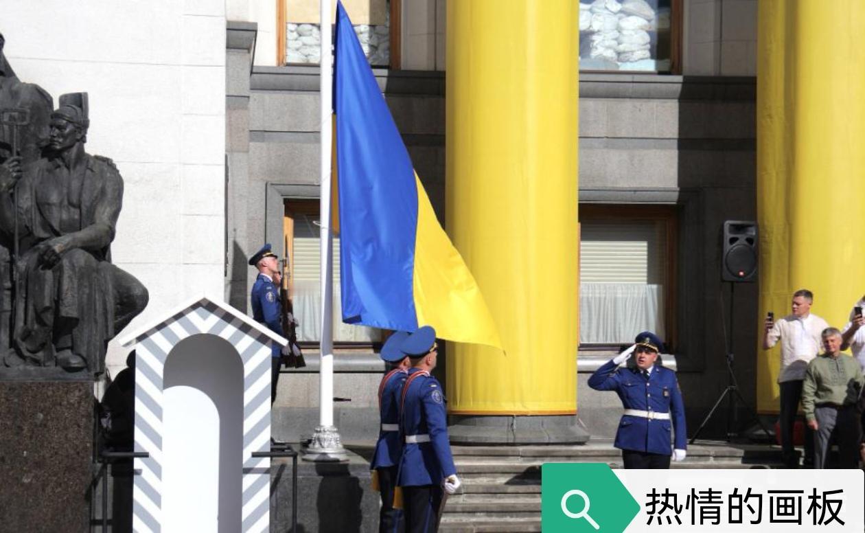 欧盟援乌阵营分裂了！


捷克政府接连撤下乌克兰国旗，新政府割断亲乌过去，通胀超