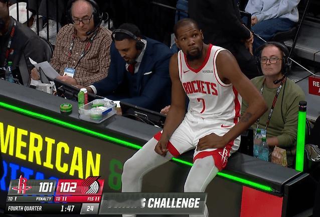 休斯顿火箭队首先没有建立赢球文化，这是最最重要的，其次的其次才是其次，火箭队必须