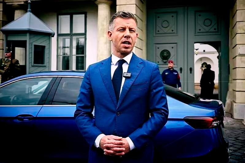 蒂萨党新班子上台，先盯着欧盟那笔冻住的200亿

毛焦尔·彼得说，等新政府一成立