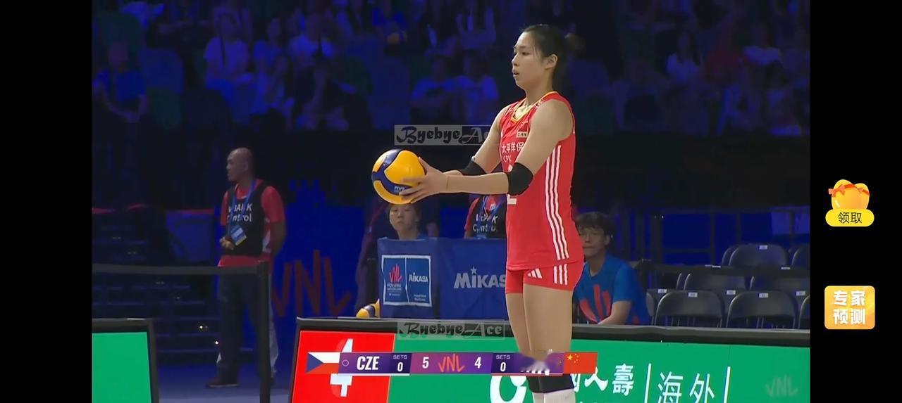 江苏5虎齐上场，中国女排对阵捷克女排首局29:27

本场比赛，赵勇在首发阵容上