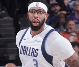 浓眉有什么错呢？这无非是打工人朴素的梦想罢了。
美记：戴维斯的目标是获得一份顶薪