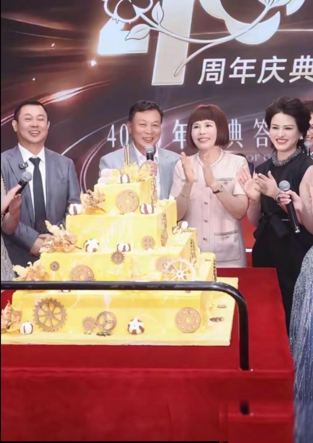 洁丽雅品牌周年庆，被扒出家族关系谱，舆论方向逐渐失控，品牌及各项业务均遭遇一波罕