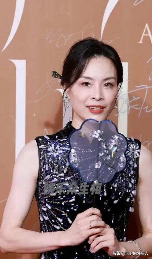 2020年，跳水皇后吴敏霞被医生叫到身边：“你先生张效诚需要抢救，病危通知书，你