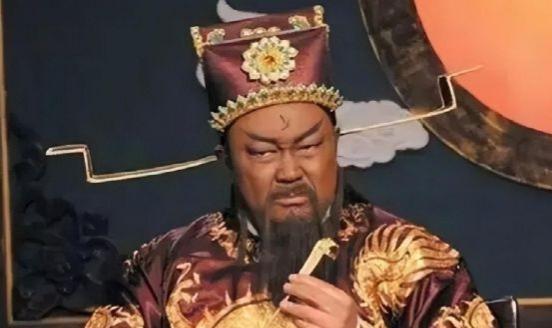 1062年，包拯去世，出殡当天发生了一件怪事，原来，他临终时悄悄告诉女婿文效：“