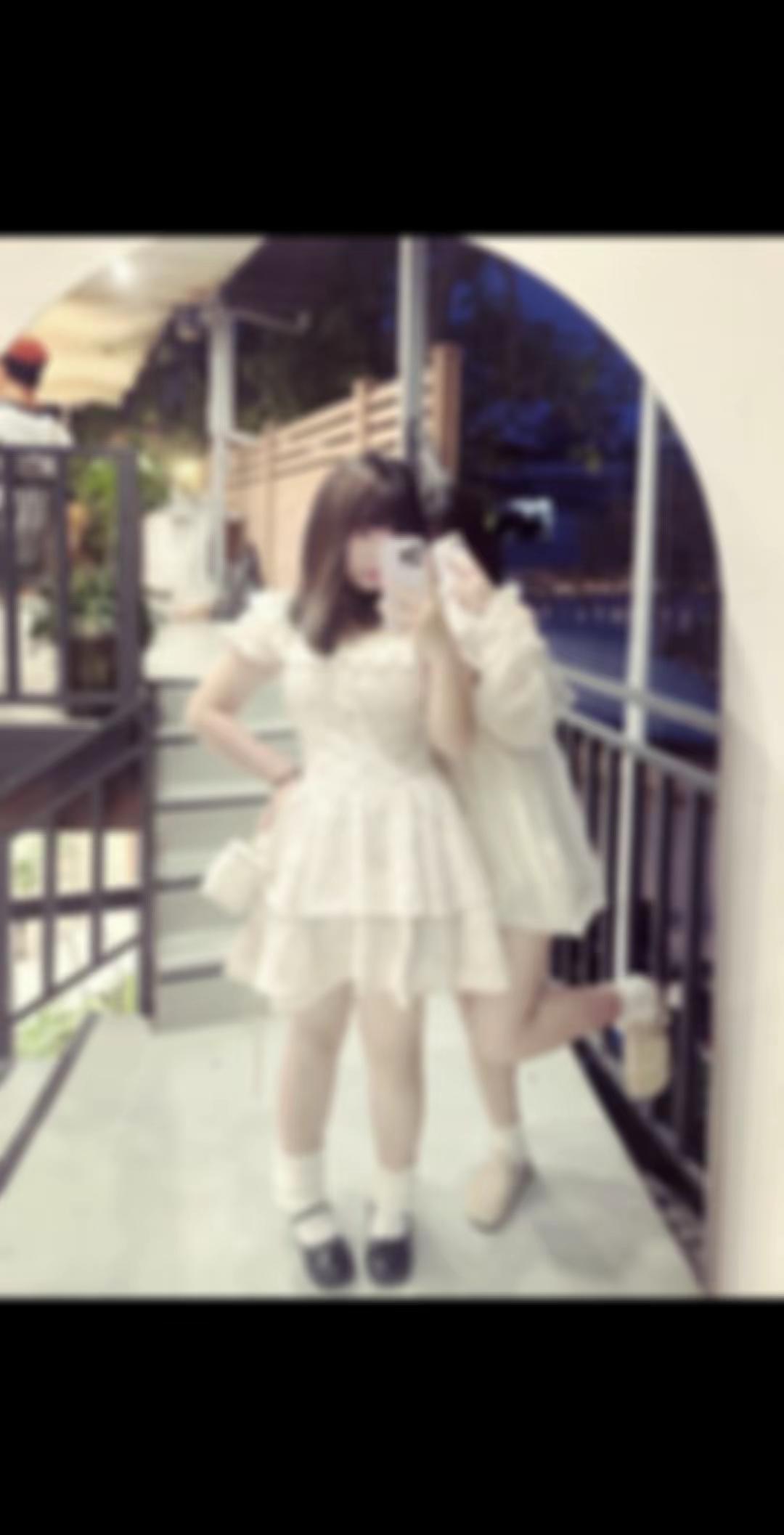 女孩你放心睡吧 别再相信陌生的两颗心会依偎在一起了 时间长了都会变 再深的羁绊都
