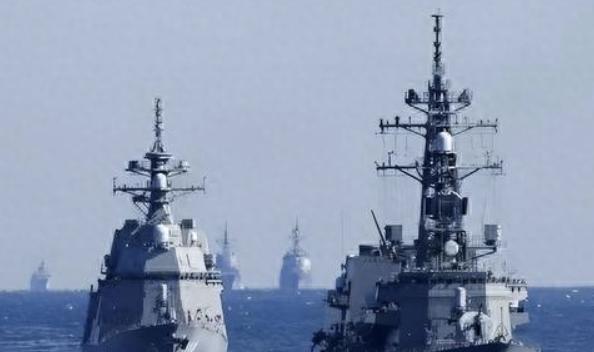 凌晨三点！钓鱼岛“肉搏战”，日本这次该疼了吧。12月2日凌晨三点，钓鱼岛海域被探