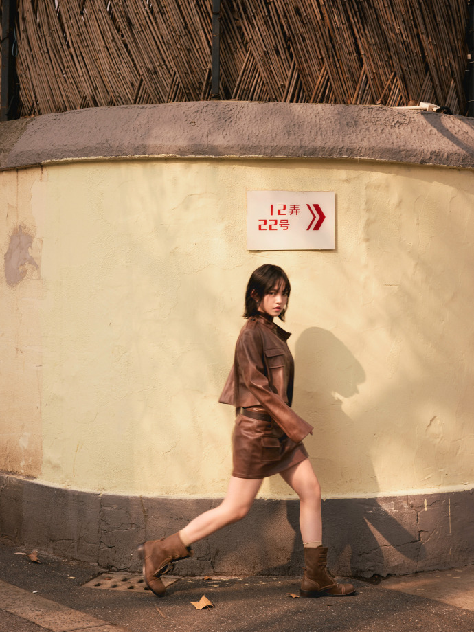 兰西雅美拉德look兰西雅变美了看到兰西雅美拉德look，完全就是妥妥的大美女，