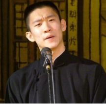 2月19日郭德纲和曹云金都上热搜了。
	
事情的起因是有网友晒出郭德纲与曹云金的...
