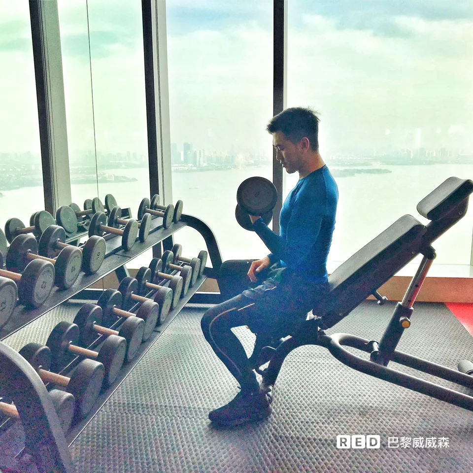 男生夏季健身指南🔵如何挑选健身服