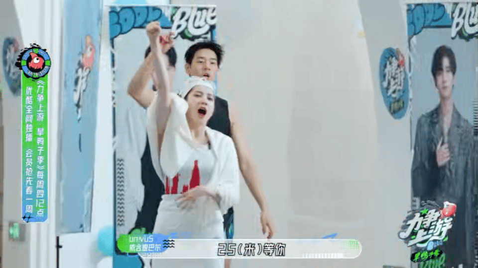 #马哲卷到游泳池了# 好家伙，就喜欢看到他们这样卷起来的画面，也是能够让我们观众