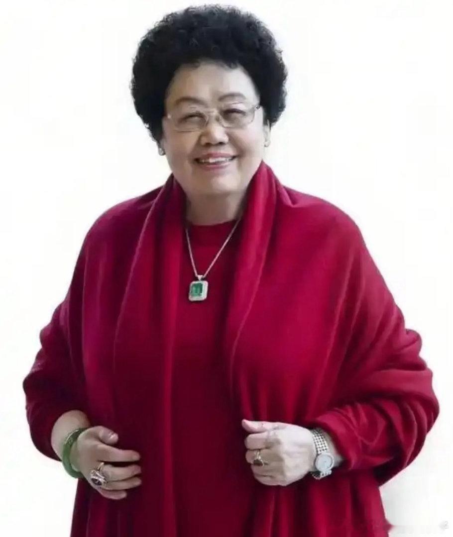 身价千亿的陈丽华走了她不是死于高龄也不是死于贫穷，更不是死于折腾，而是死于疾病。