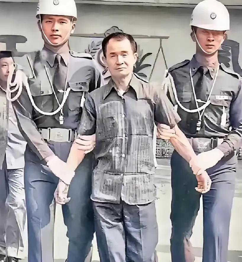 真是不可思议，山东55岁抗战老英雄，抢银行百万元，在出租屋被抓，说出原因令人心酸