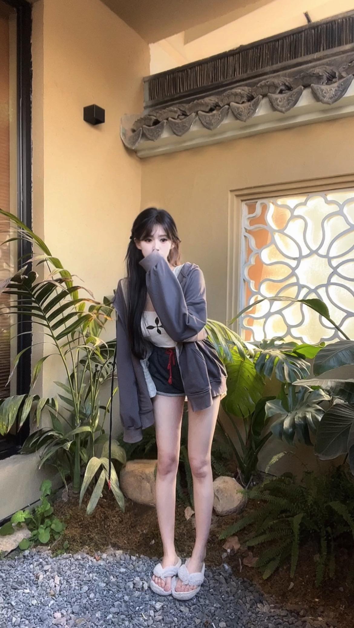 悄悄做个梦给你